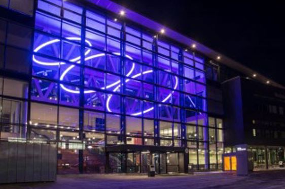 Nydalen VGS på kvelden