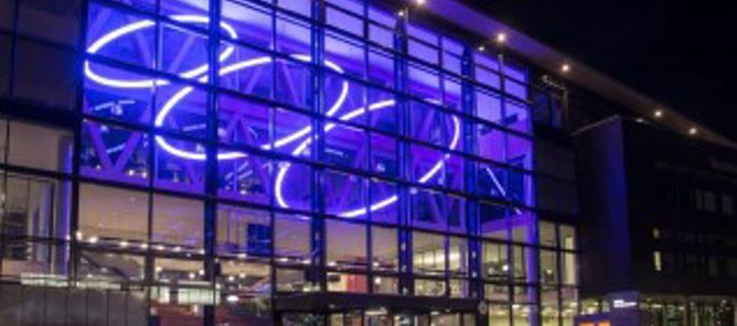 Nydalen VGS på kvelden Nydalen VGS på kvelden